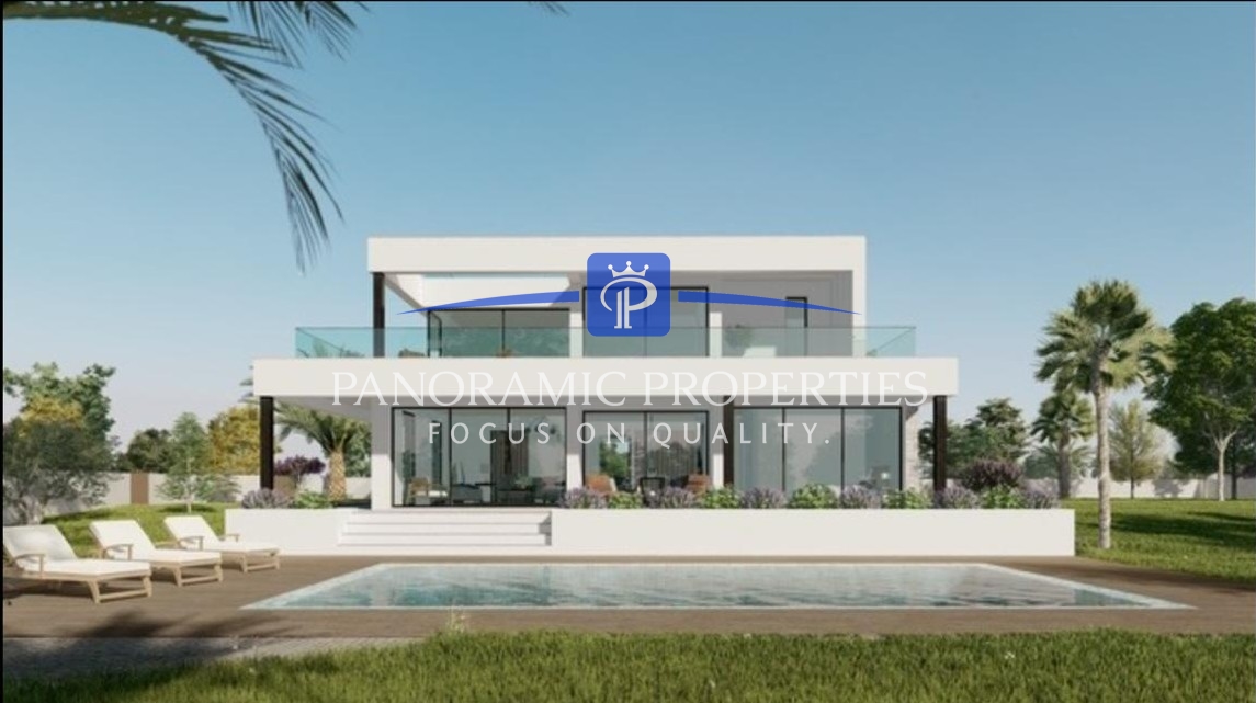 4 bed Villa in Lagoa, Western Algarve