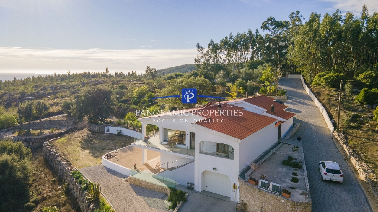 3 bed Villa in Monchique, Western Algarve