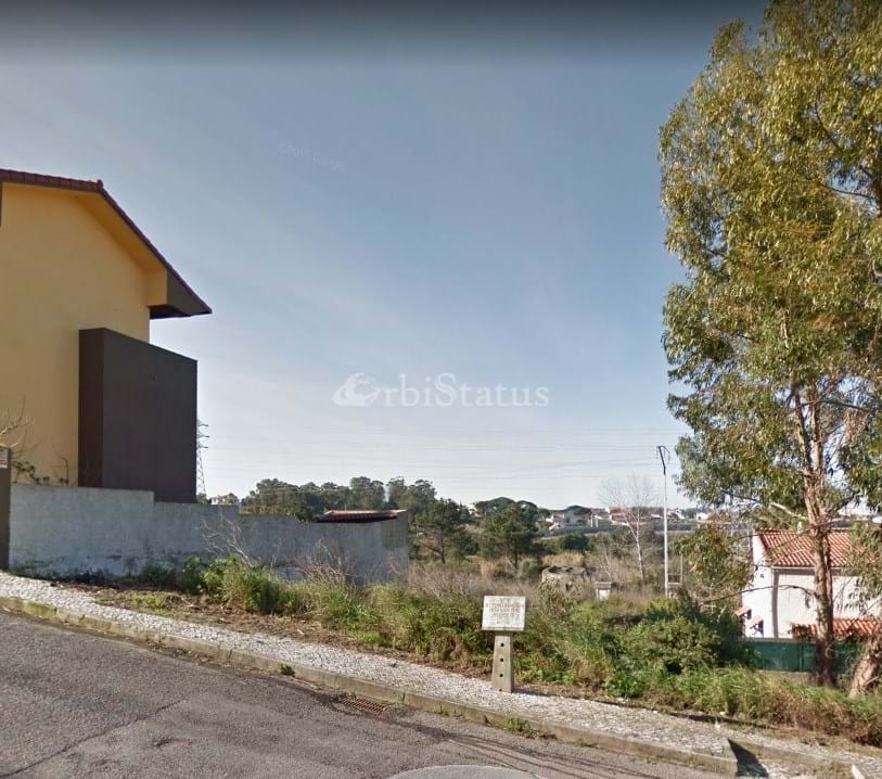 Plot / Land in Almada, Setúbal