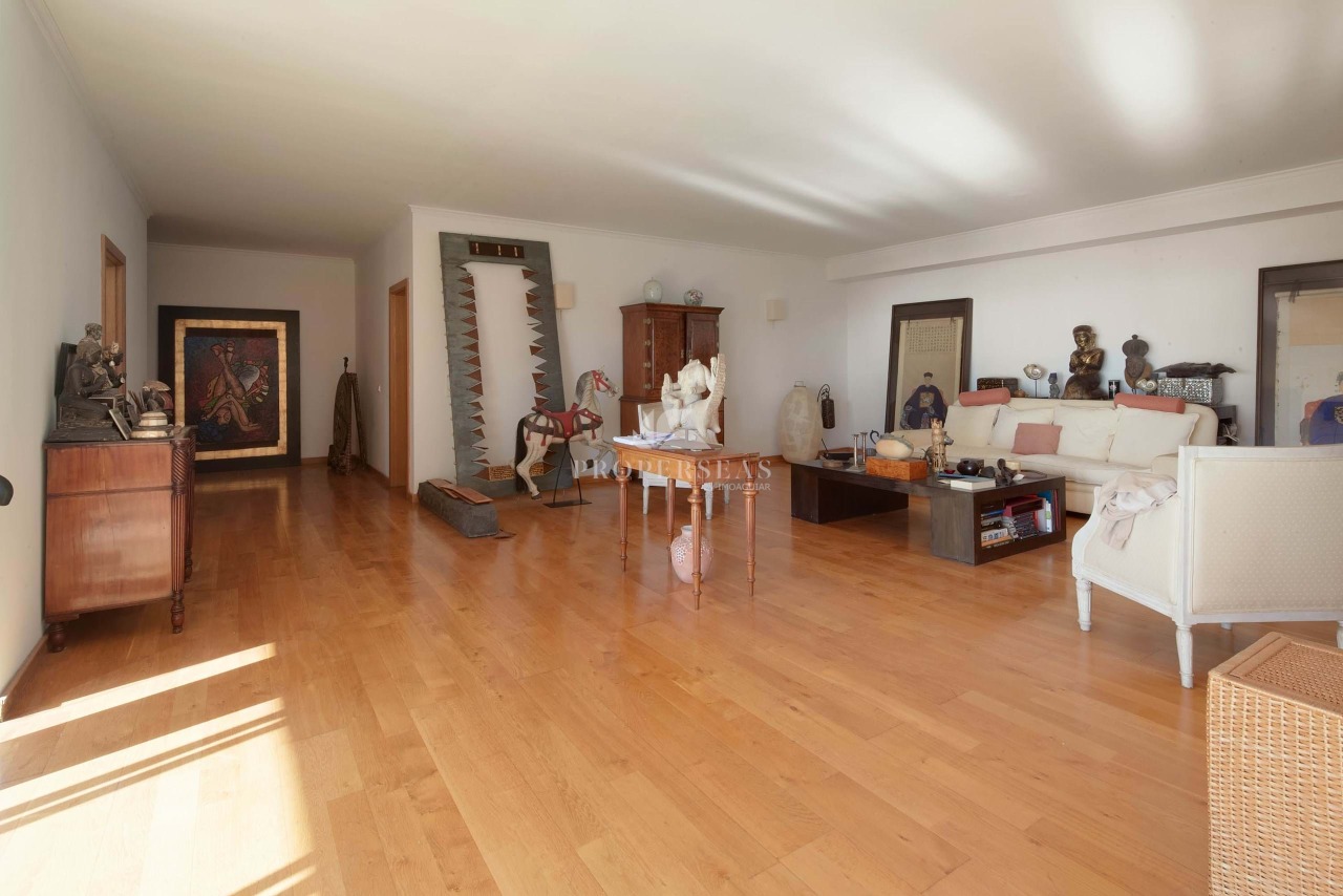4 bed Appartement in Funchal, Madeira