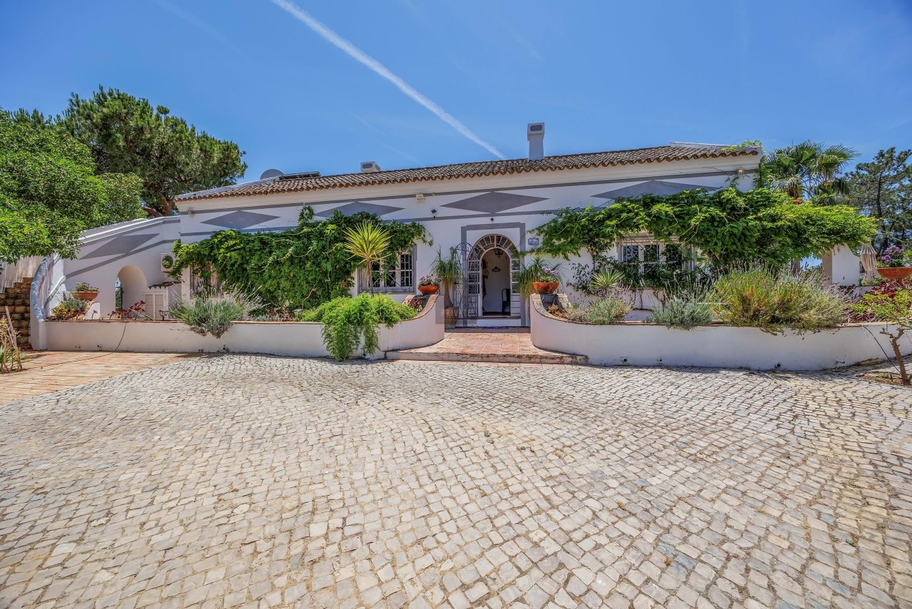 4 bed Villa in Luz de Tavira, Tavira, Eastern Algarve