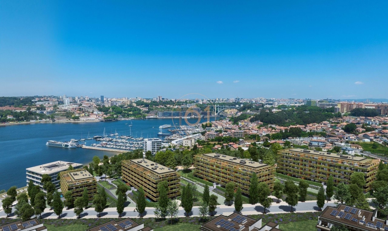 4 bed Apartment in Canidelo, Vila Nova de Gaia, Porto