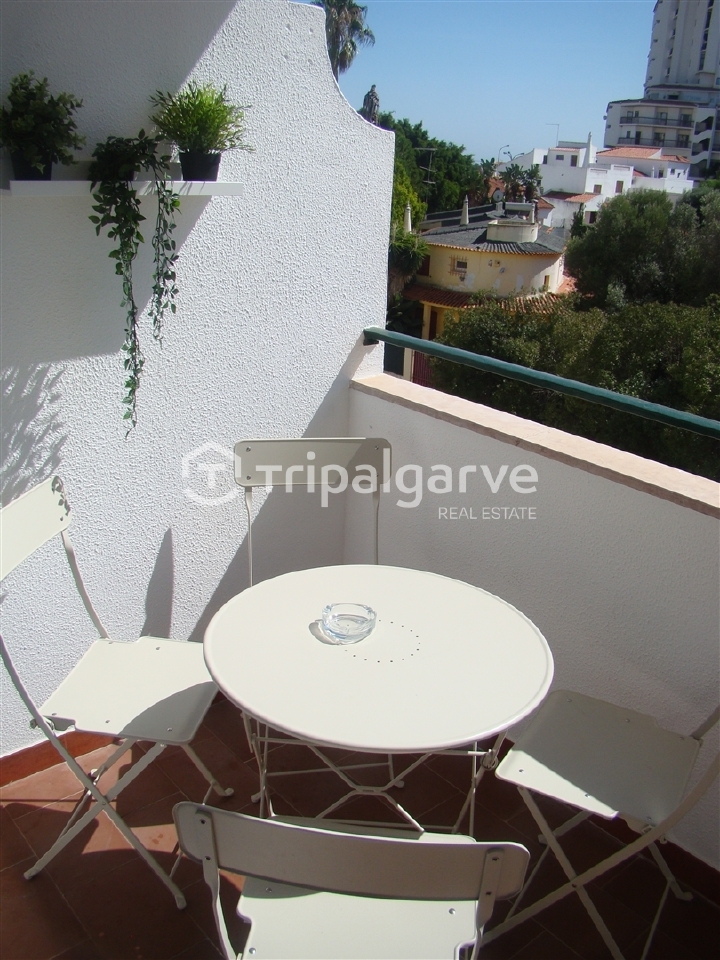 1 bed Apartment in Albufeira, Central Algarve