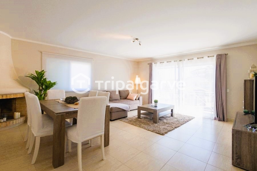 2 bed Apartment in Loulé, Central Algarve