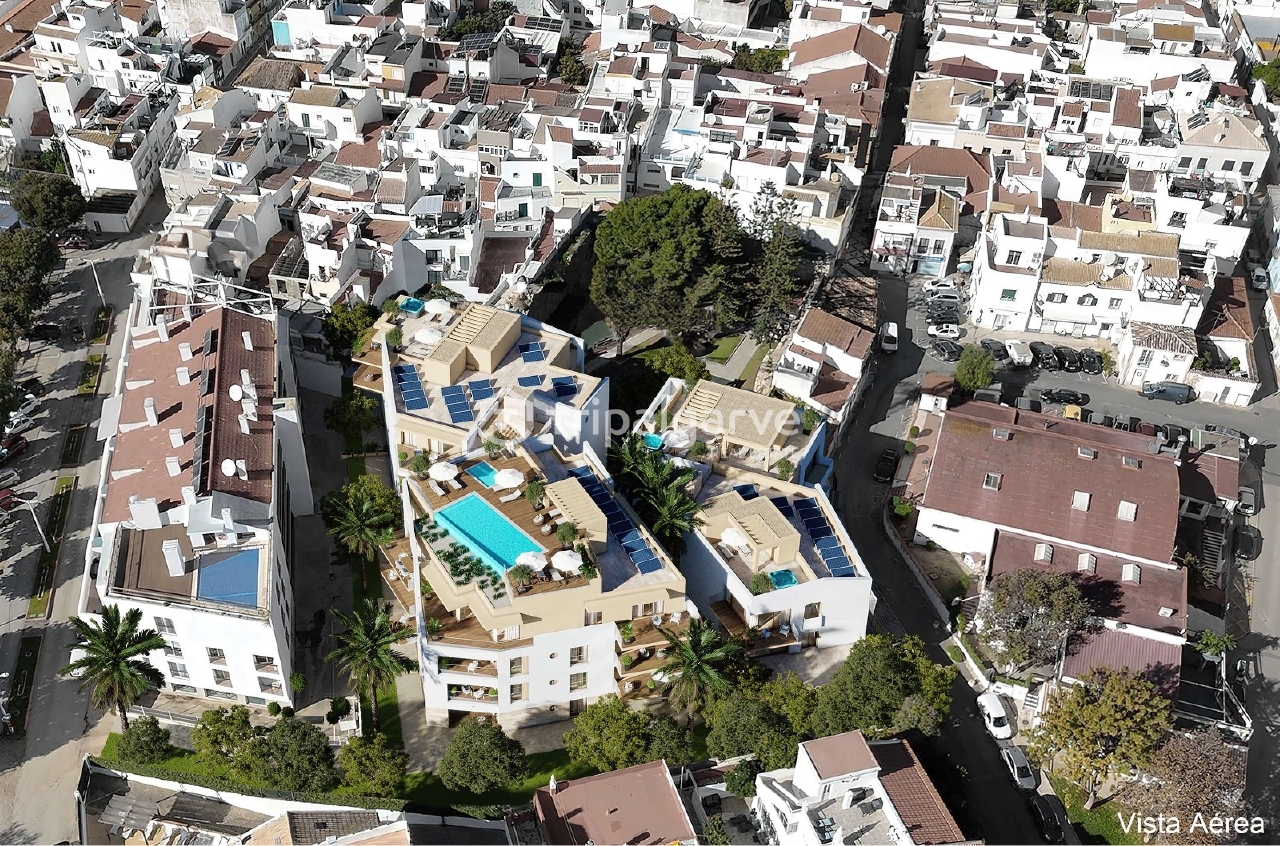 2 bed Apartment in Portimão, Western Algarve