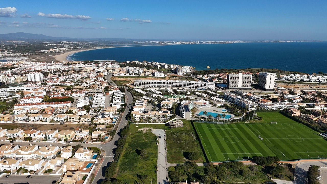 Lote / Terreno T3 em Lagos, Western Algarve
