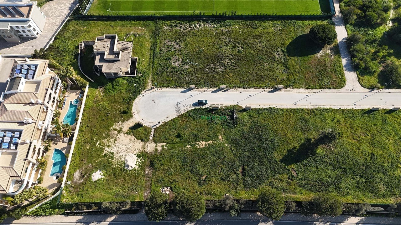 Lote / Terreno T3 em Lagos, Western Algarve