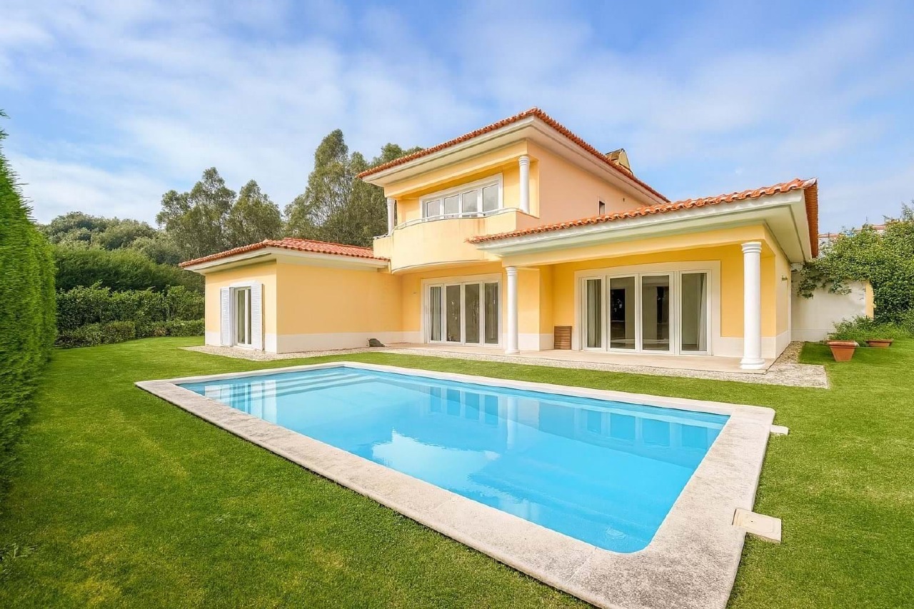 4 bed Villa in Alcabideche, Cascais, Lisboa