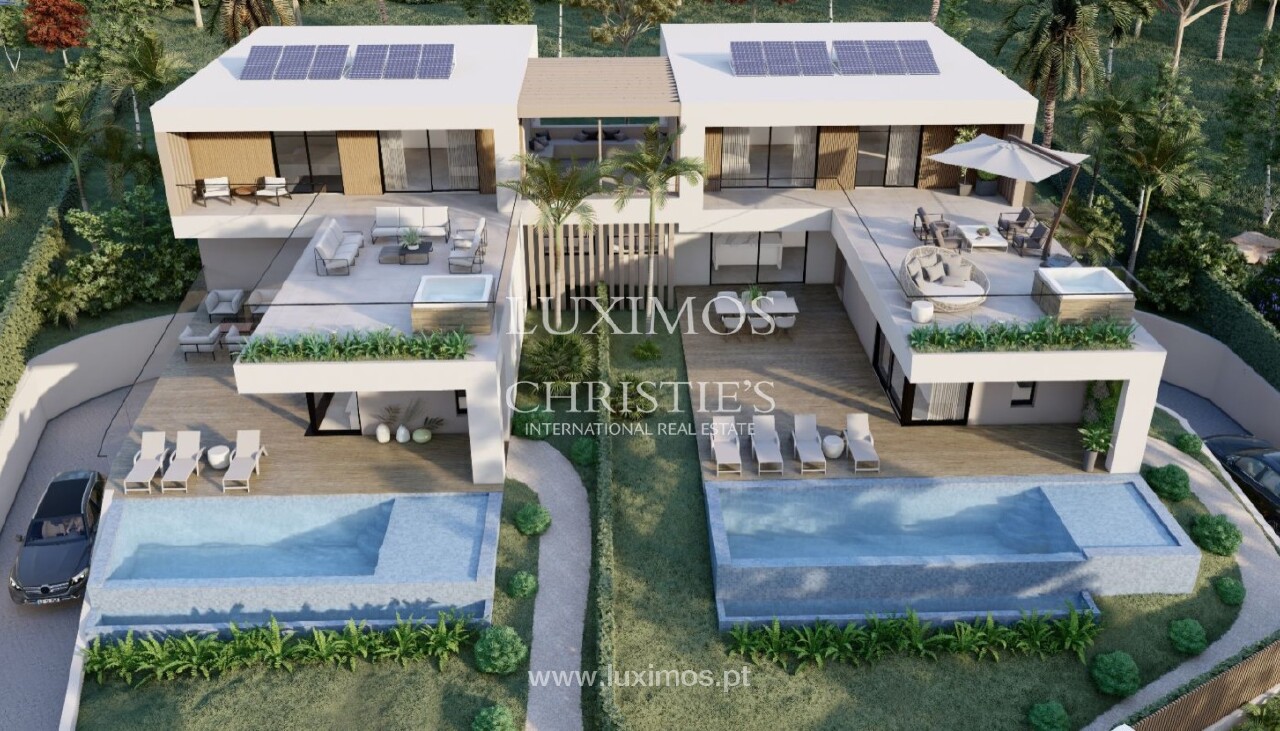 4 bed Villa in Santa Bárbara de Nexe, Faro, Central Algarve