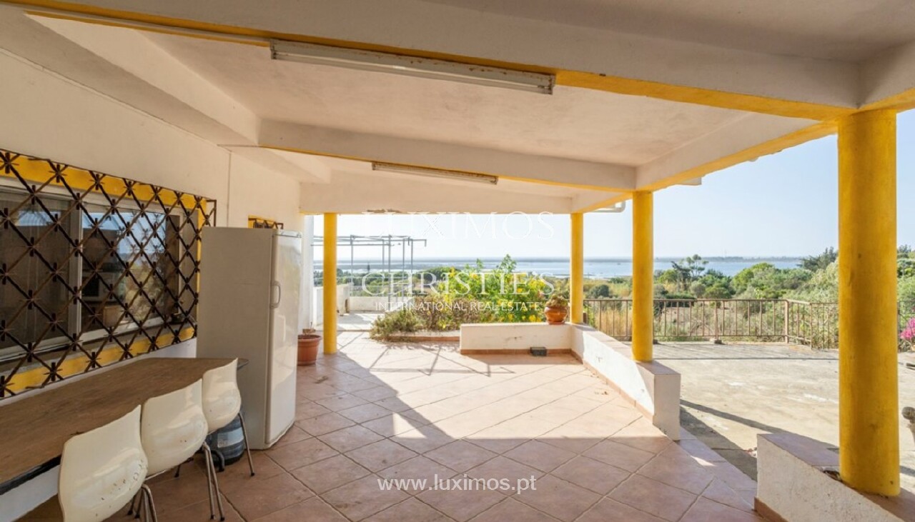 3 bed Villa in Moncarapacho, Olhão, Eastern Algarve