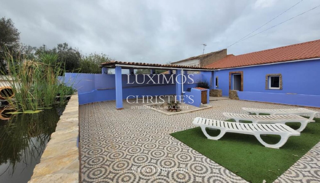 4 bed Villa in São Bartolomeu de Messines, Silves, Western Algarve