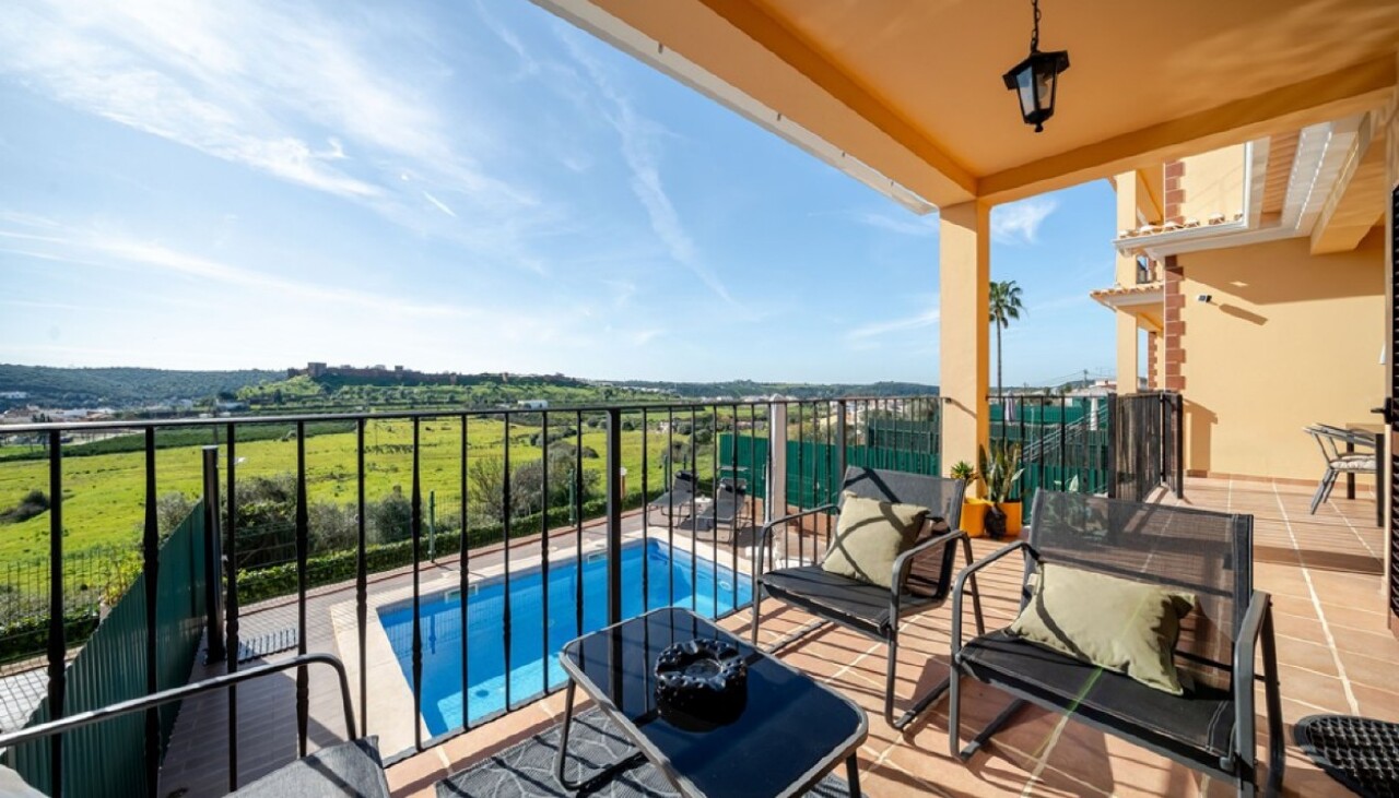 3 bed Villa in Silves, Western Algarve