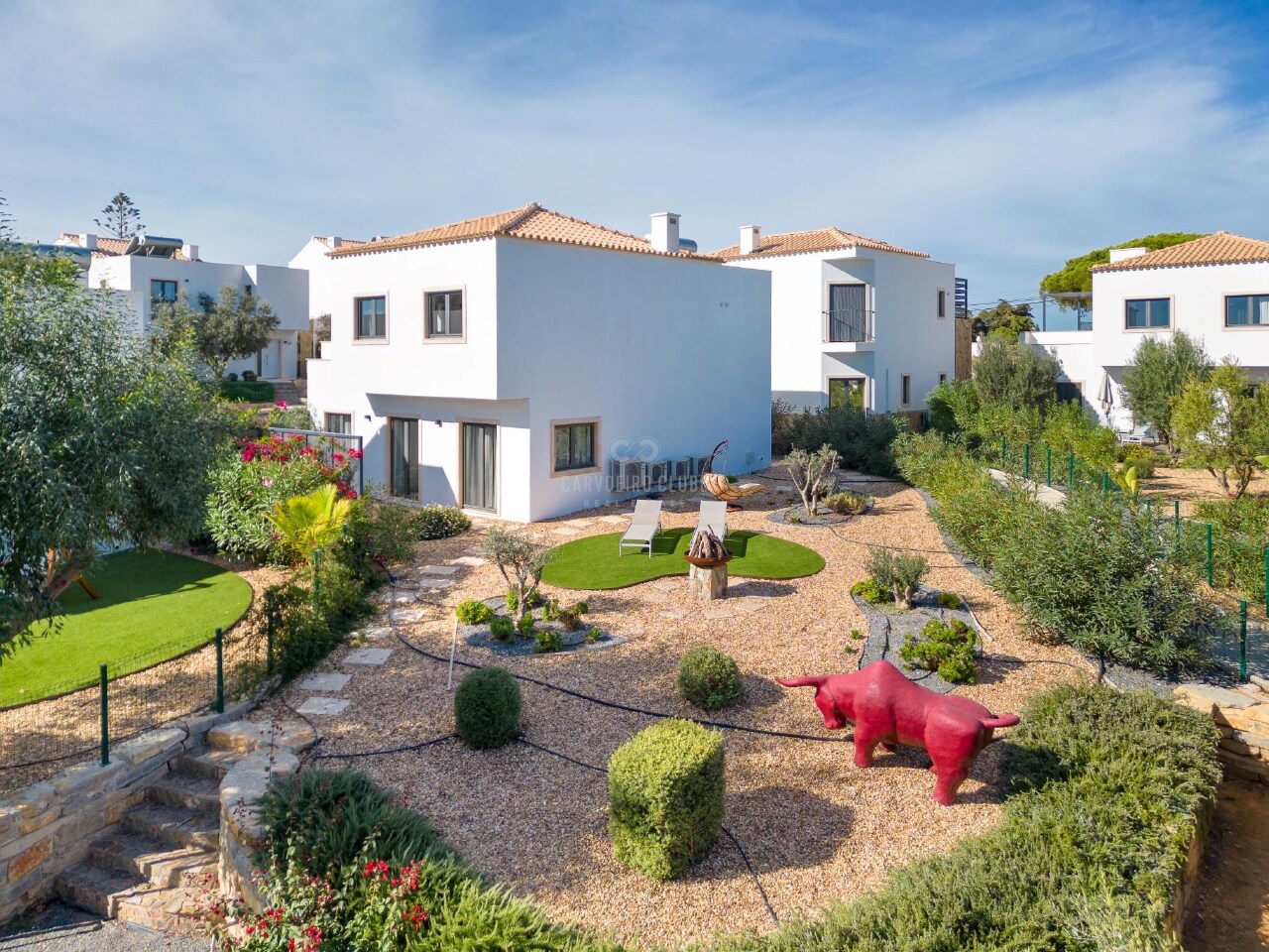 3 bed Villa in Carvoeiro, Lagoa, Western Algarve