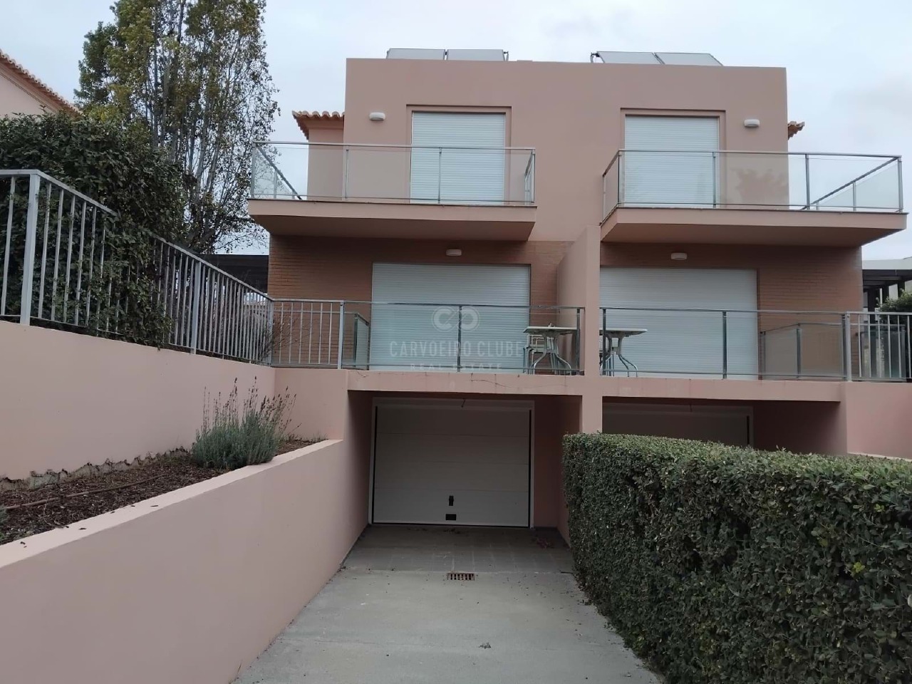 2 bed Villa in Carvoeiro, Lagoa, Western Algarve