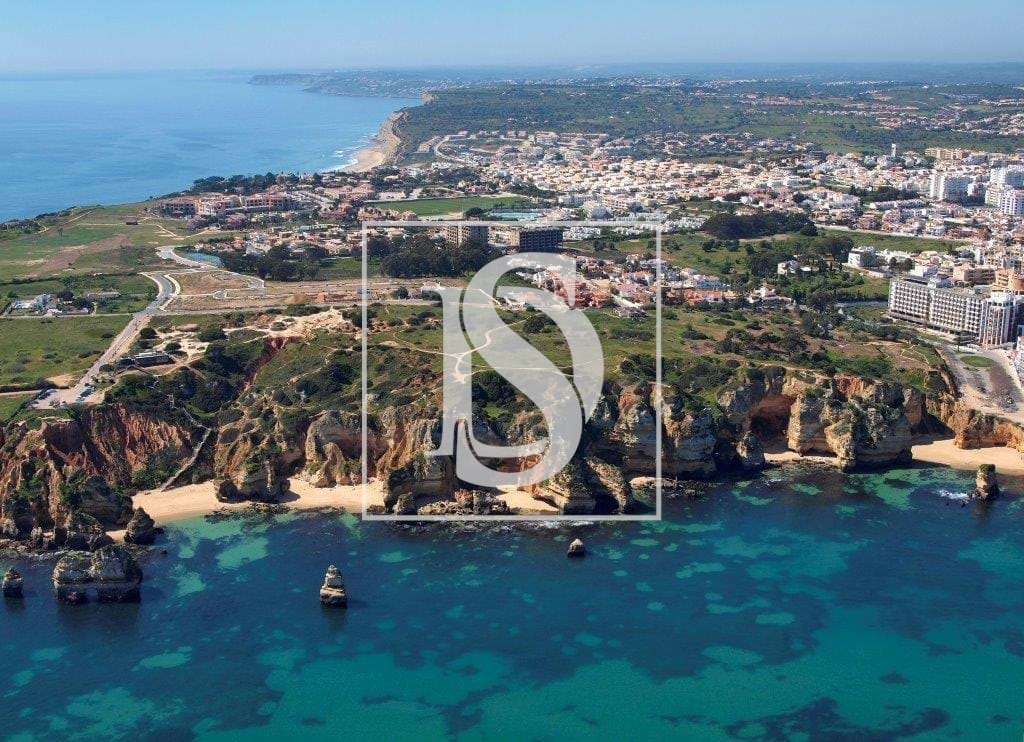 Plot / Land in Lagos, Western Algarve