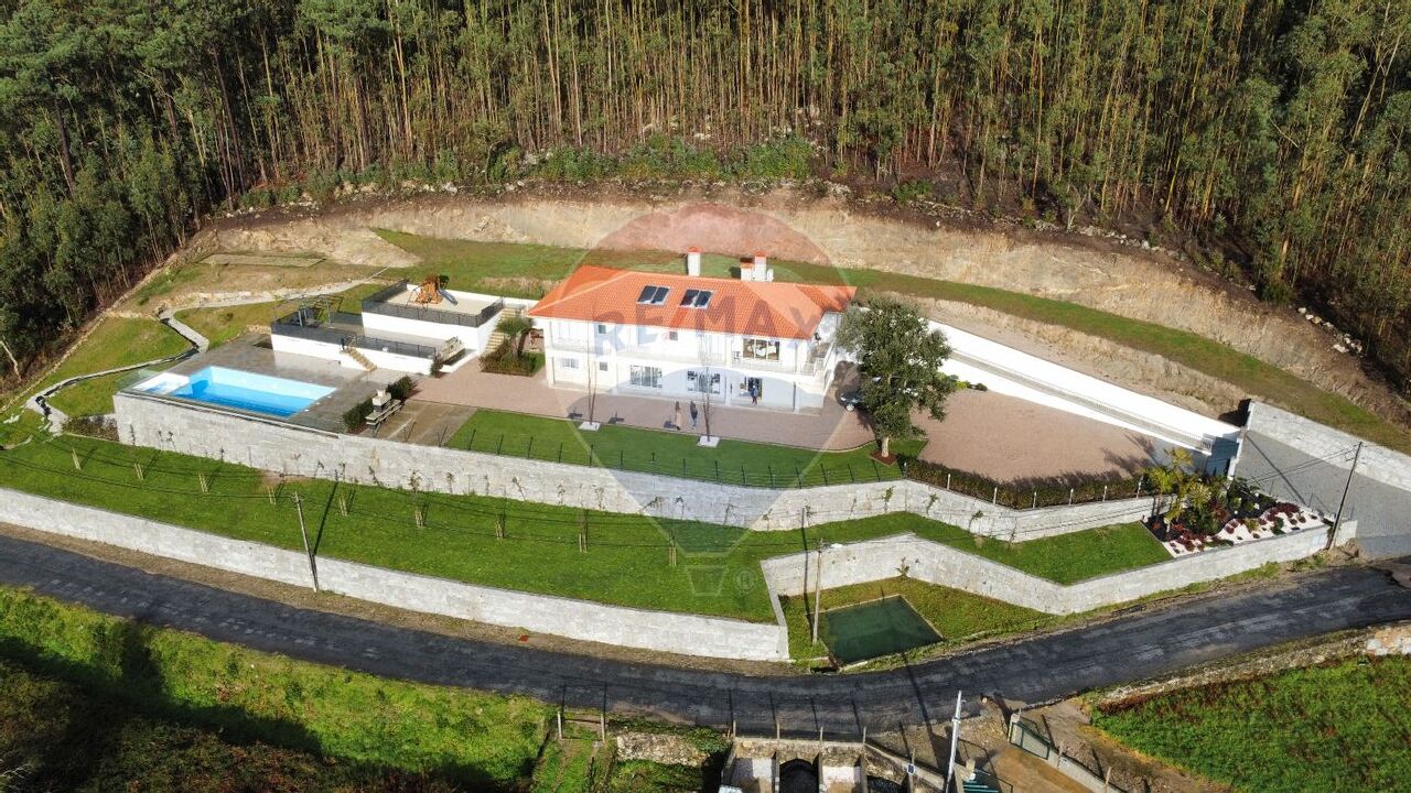 7 bed Villa in Vila Nova de Cerveira, Viana do Castelo