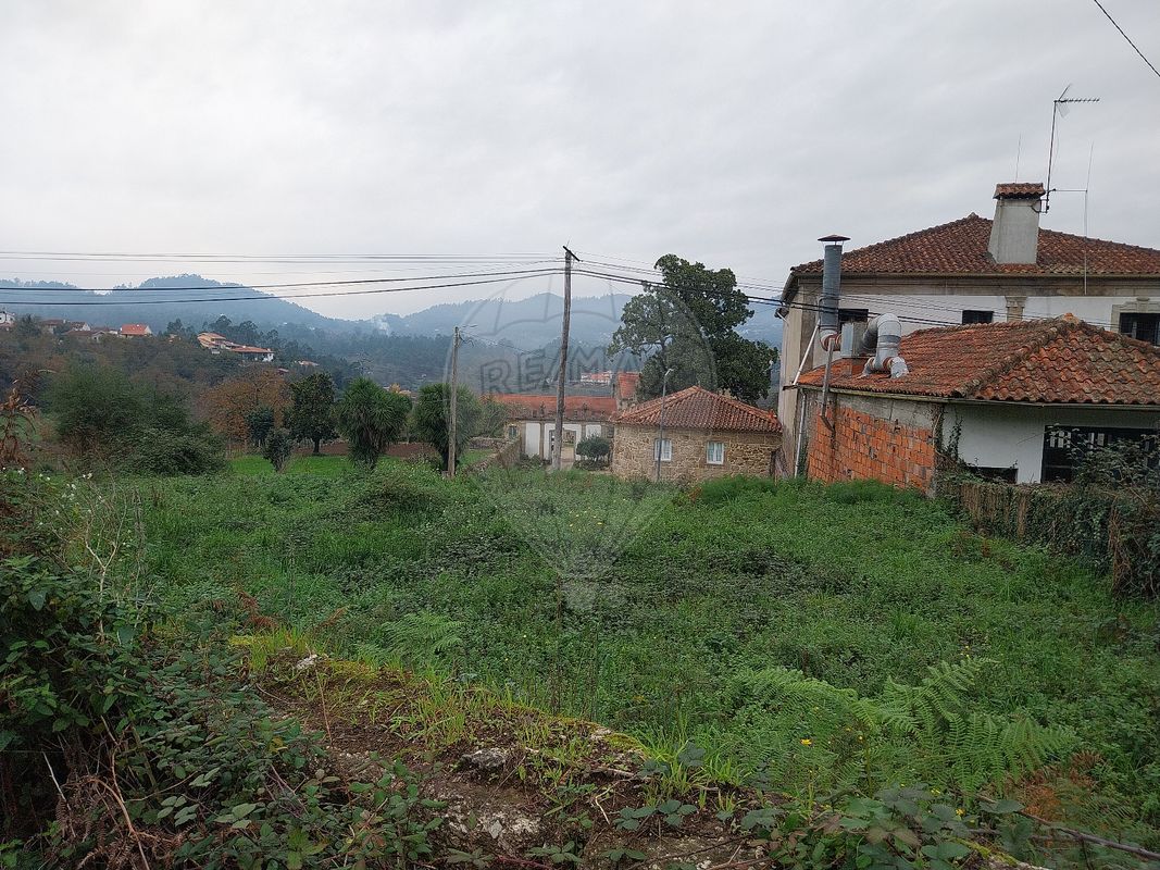 Plot / Land in Ponte da Barca, Viana do Castelo