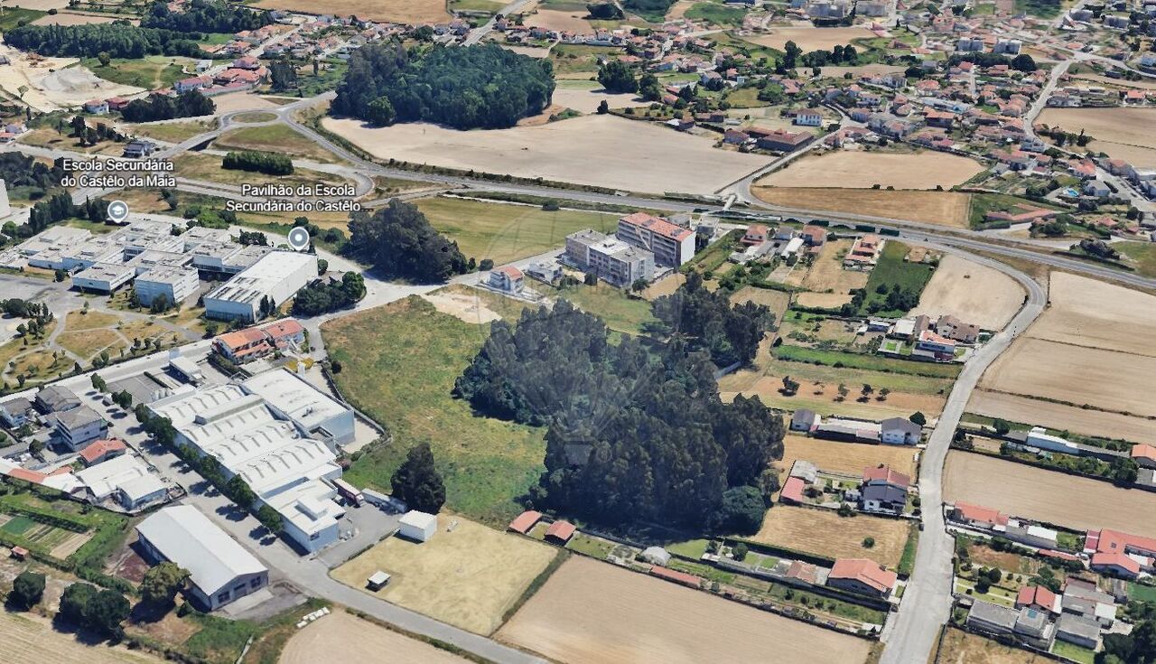 Plot / Land in Maia, Porto