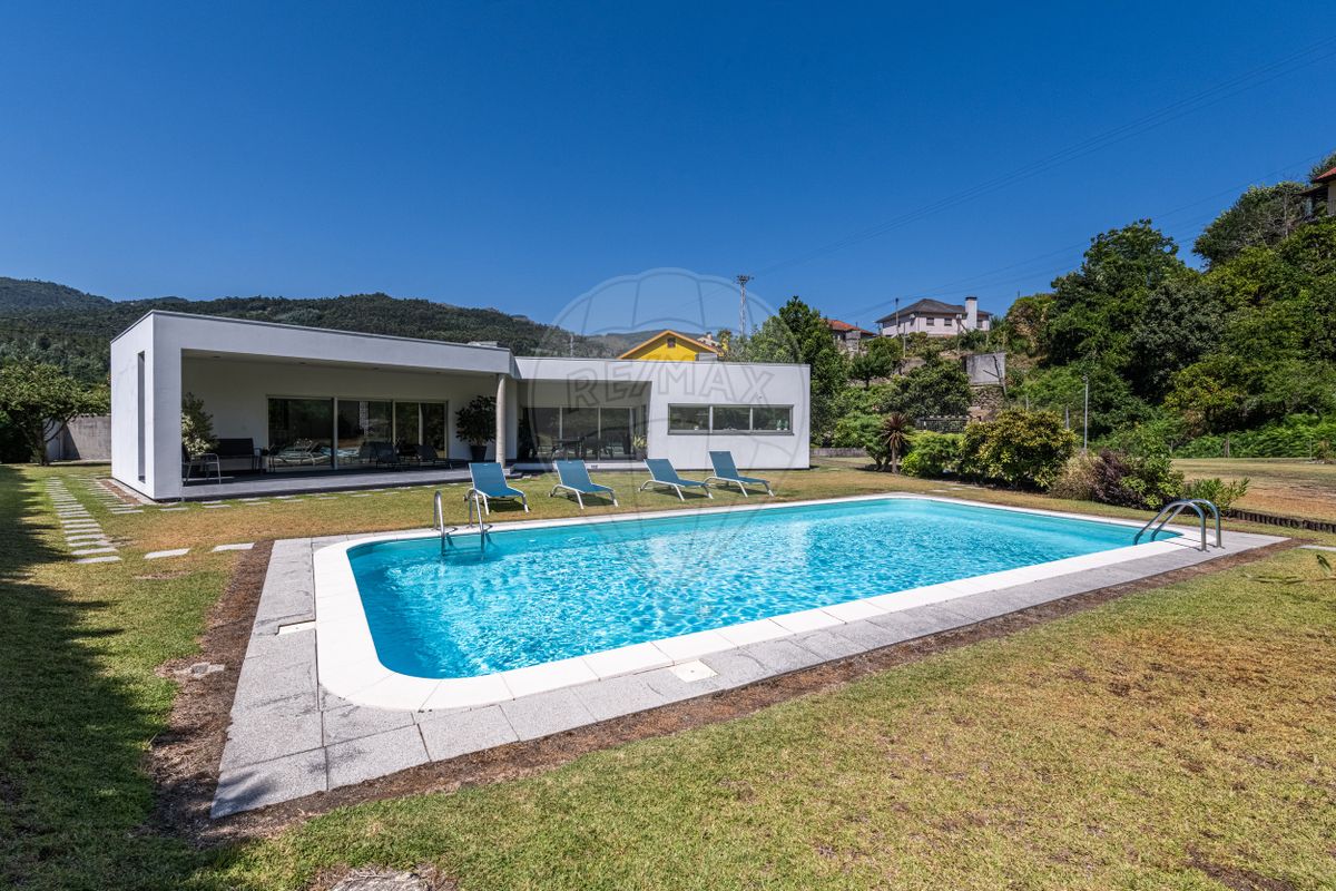 4 bed Villa in Vieira do Minho, Braga