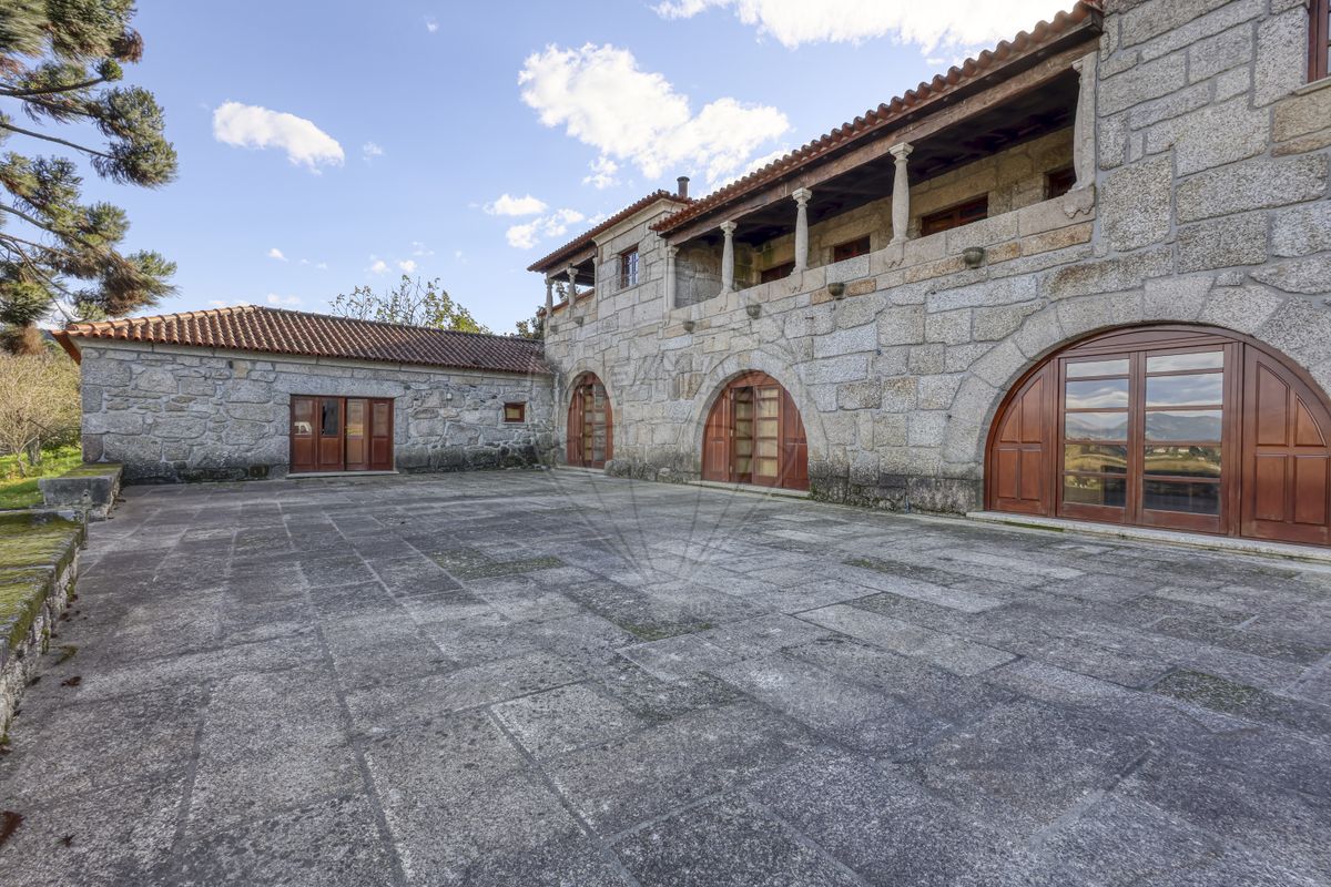 4 bed Boerderij in Cabeceiras de Basto, Braga